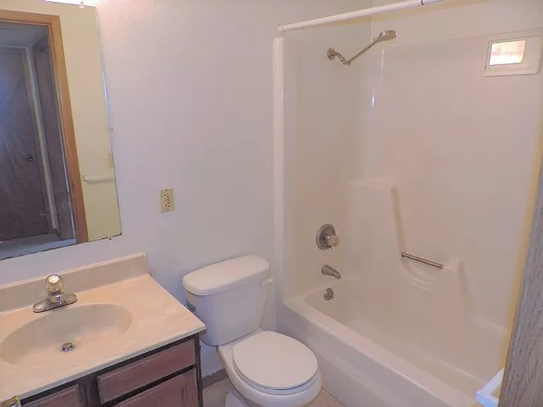 728 Westwinds Dr #5 — Photo 8