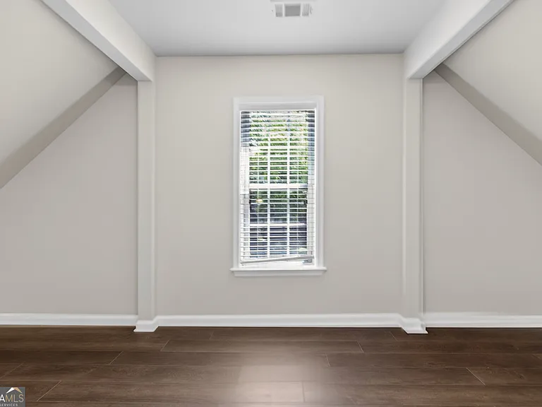 28 Stonehenge Ct — Photo 53