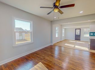 981 Country Club Rd, Roxboro, NC 27574
