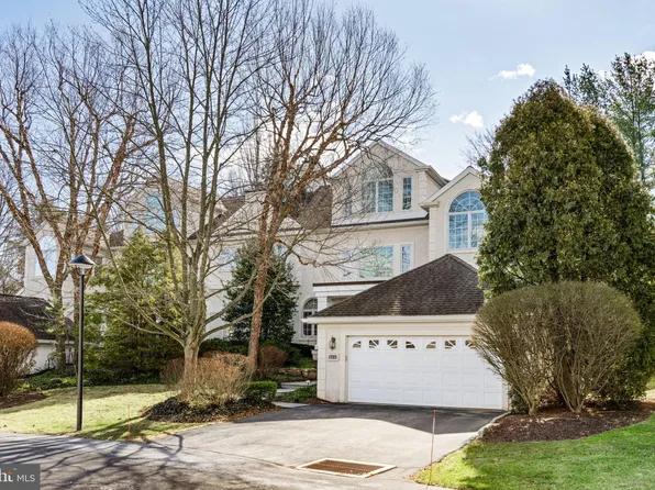 735 Canterbury Ln, Villanova, PA 19085