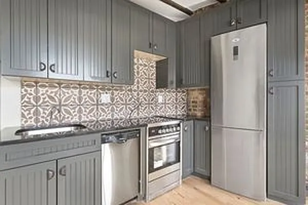 Rented by Lang Realty LLC | media 11