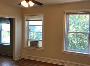 826 Pine St APT 4A, Philadelphia, PA 19107