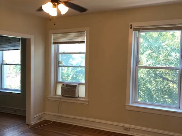 826 Pine St, Philadelphia, PA