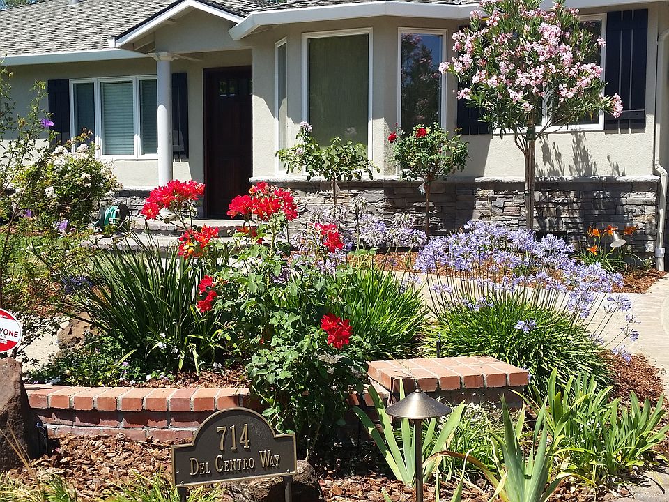 2nd image of 714 Del Centro Way