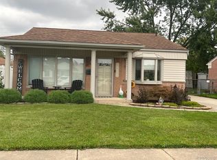 15475 Mulberry St, Southgate, MI