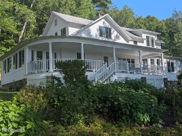 630 Main Rd, Monterey, MA 01245