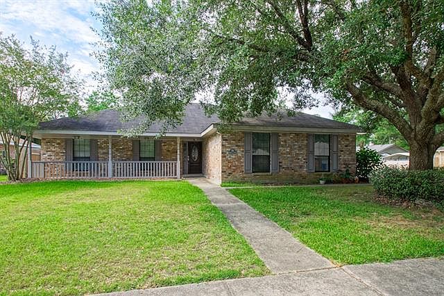 1st image of 551 Driftwood Cir