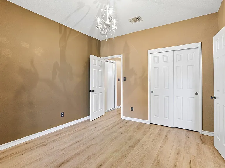 2656 Bradley Ln — Photo 19