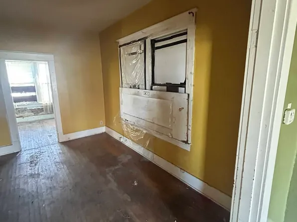 4424 Marcus Ave, Saint Louis, MO 63115