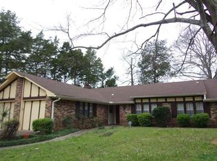 113 Pebble Brook Dr, Clinton, MS 39056