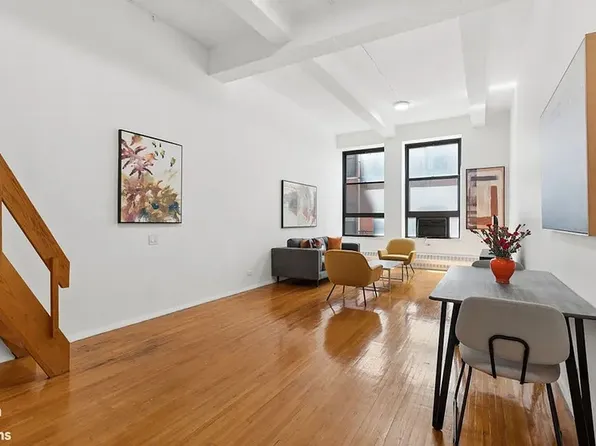 148 W 23rd St APT 2D, New York, NY 10011