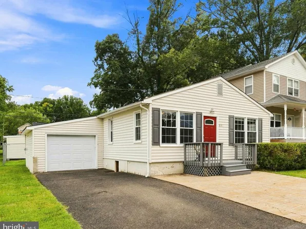 3717 5th St, North Beach, MD 20714