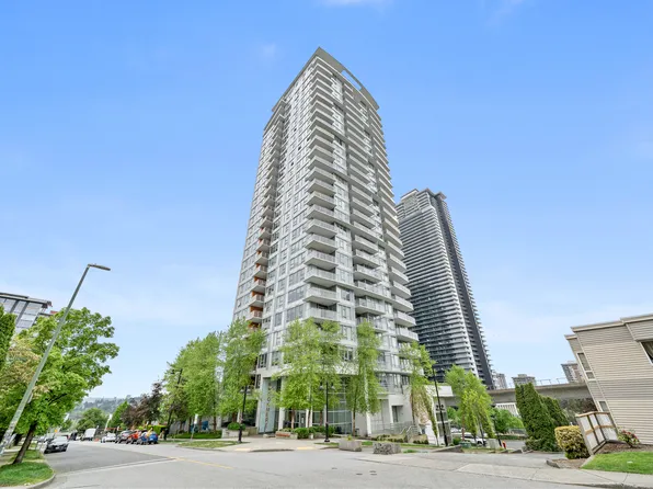 530 Whiting Way, Coquitlam, BC V3J 7W9
