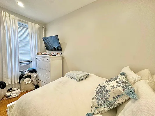 Rented by Doorway NYC, LLC | media 16