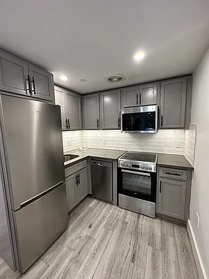 Rented by ERNY LLC | media 1