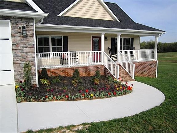 2nd image of Mountain Vista Trl