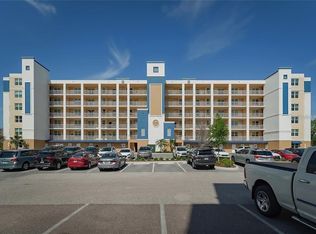 960 Starkey Rd #8402, Largo, FL 33771