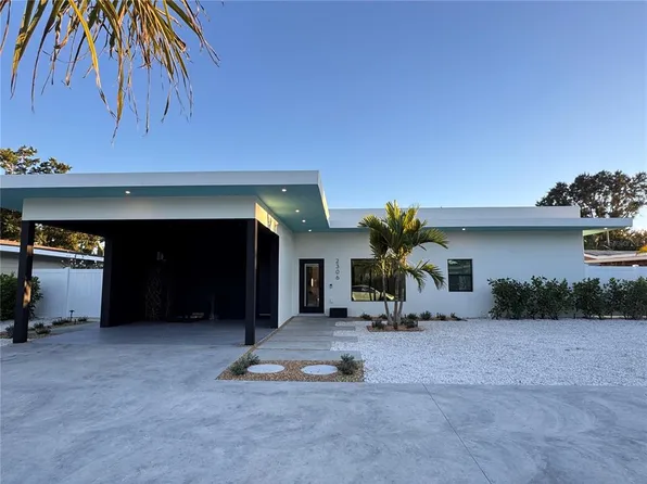 2306 Valencia Dr, Sarasota, FL 34239