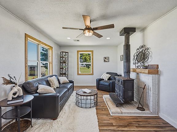 4th image of 37710 E County Road 1520