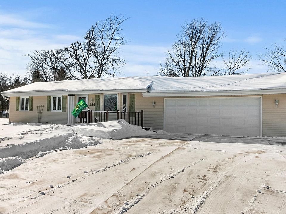 1st image of 130 Municipal Dr