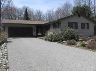 8240 S 31st Rd, Cadillac, MI 49601