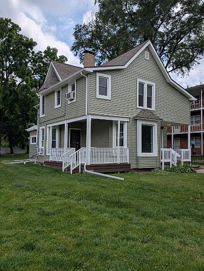 1st image of 405 W White St APT 1