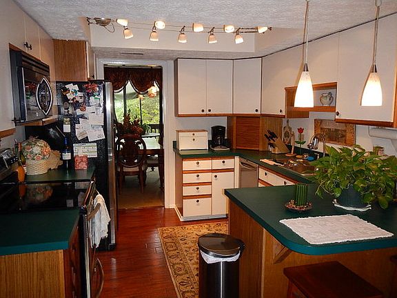 2nd image of 5473 Blue Cloud Ln