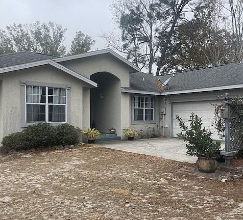 4th image of 152 SW Melon Ct