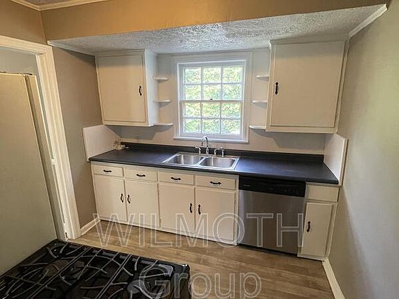 5th image of 6969 N College Ave