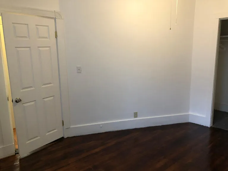 34 Cunard St #2 — Photo 19