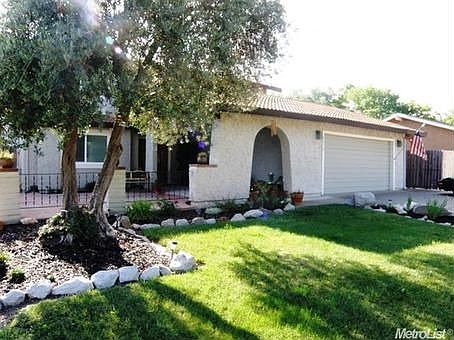 2nd image of 3230 Mission Way