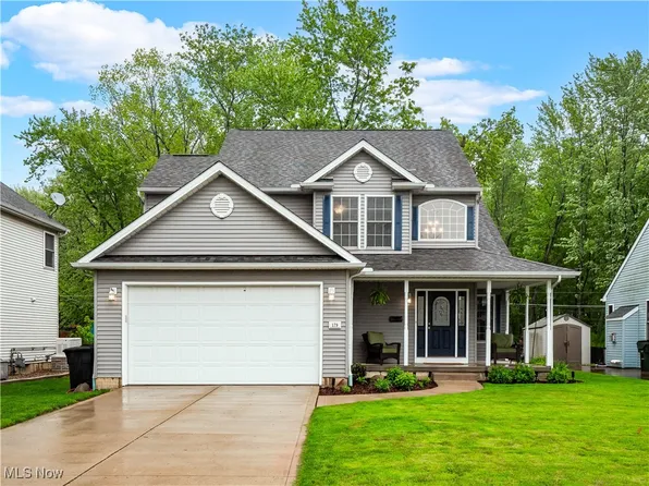 179 Miller Rd, Avon Lake, OH 44012