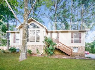 1211 Gary Alan Trce, Moody, AL 35004