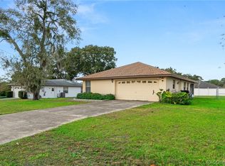 6067 E Oneida St, Inverness, FL 34452