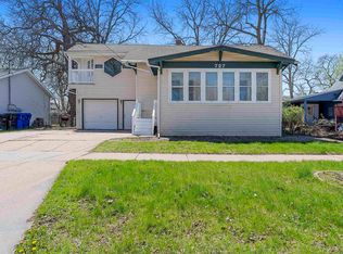 727 W 3rd St, Appleton, WI 54914