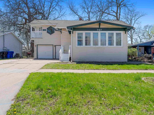 727 W 3rd St, Appleton, WI 54914