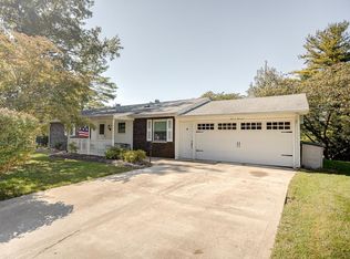 1100 Carlace Dr, Collinsville, IL 62234