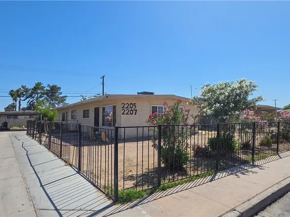 2205 E Webb Ave, North Las Vegas, NV 89030