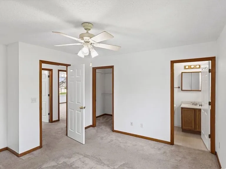935 Natasha Cir — Photo 8