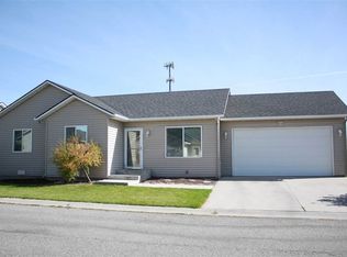 210 N Saint Charles Ln, Spokane Valley, WA 99037