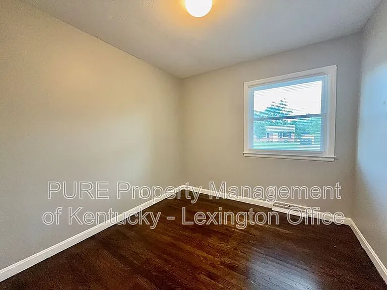 328 Harvard Dr — Photo 14