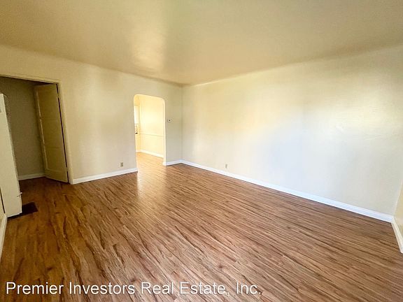 3rd image of 1225 S Garfield Ave APT B