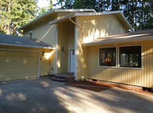 6909 41st Ave SE, Lacey, WA