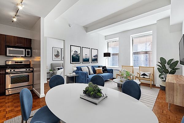 1st image of 67 Wall St APT 24I