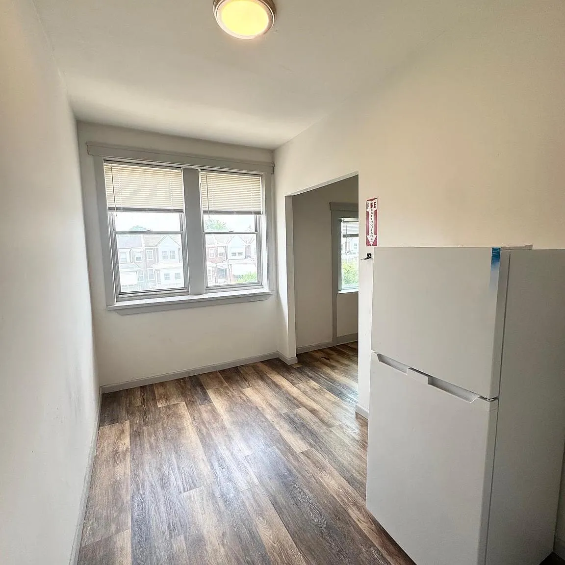 1 bed, 1400 sqft, $950 — Photo 3