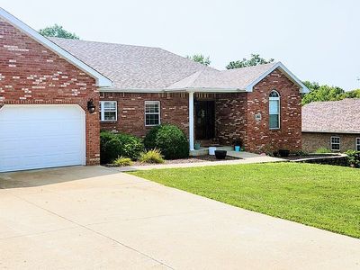 2003 Grand Point Ct, Jefferson City, MO, 65109