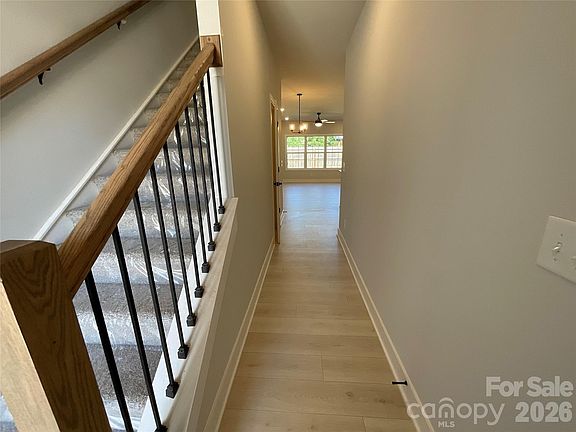 5th image of 720 Pinecone Dr #23