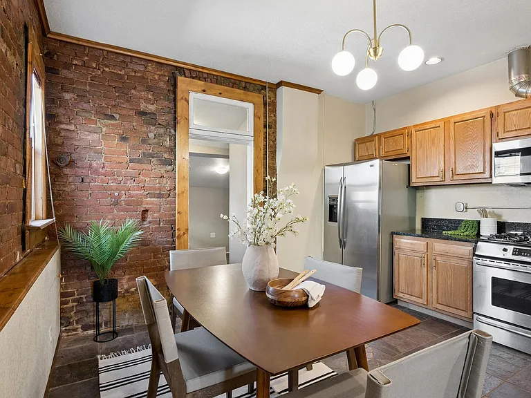 126 Galapago St — Photo 12