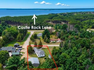 2284 Pine Dr, Friendship, WI 53934