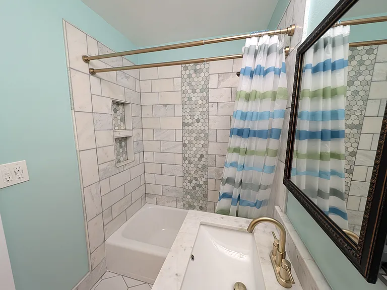 470 Halstead Ave #2S — Photo 10